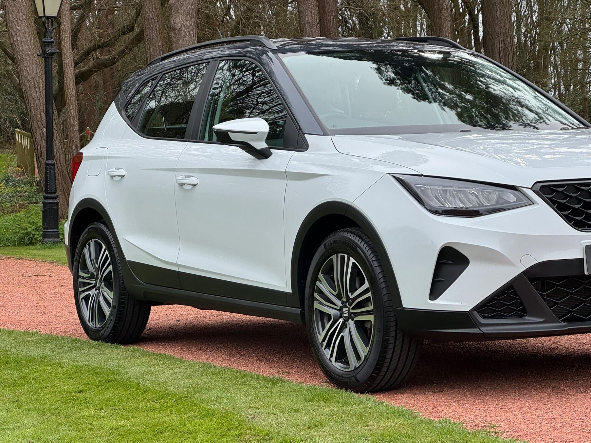 Seat Arona view 3