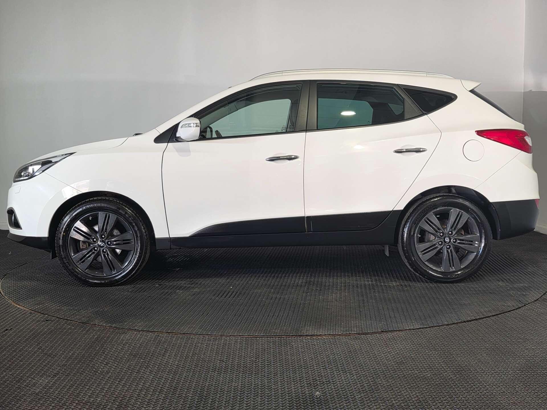 Hyundai Ix35 view 4