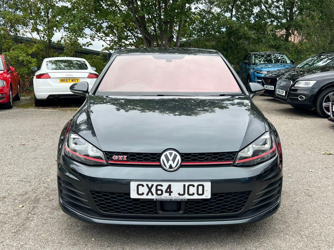 Volkswagen Golf view 11
