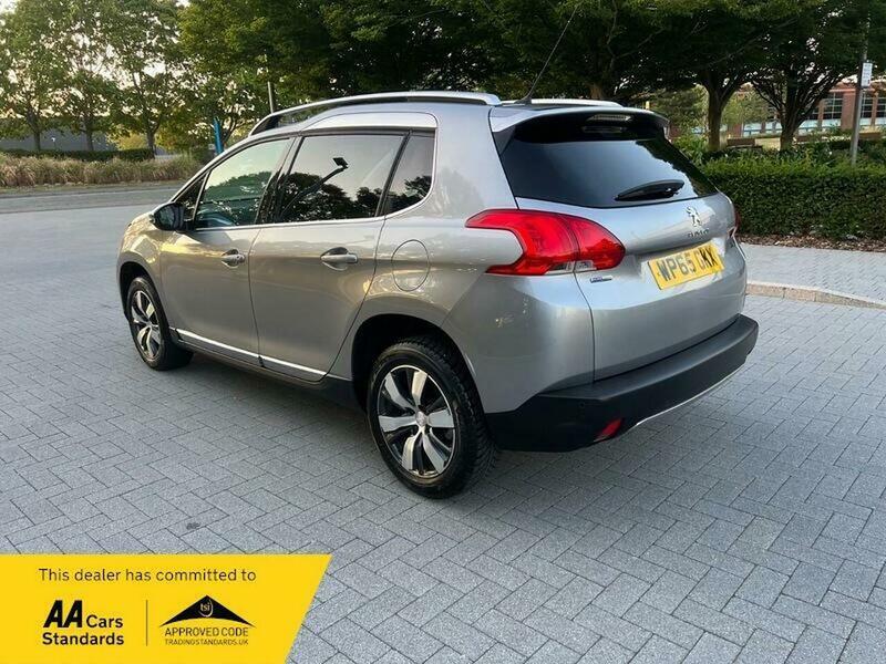 2016 Peugeot 2008 1.2 PureTech Allure Euro 6 (s/s) 5dr • 15,159 miles image 10
