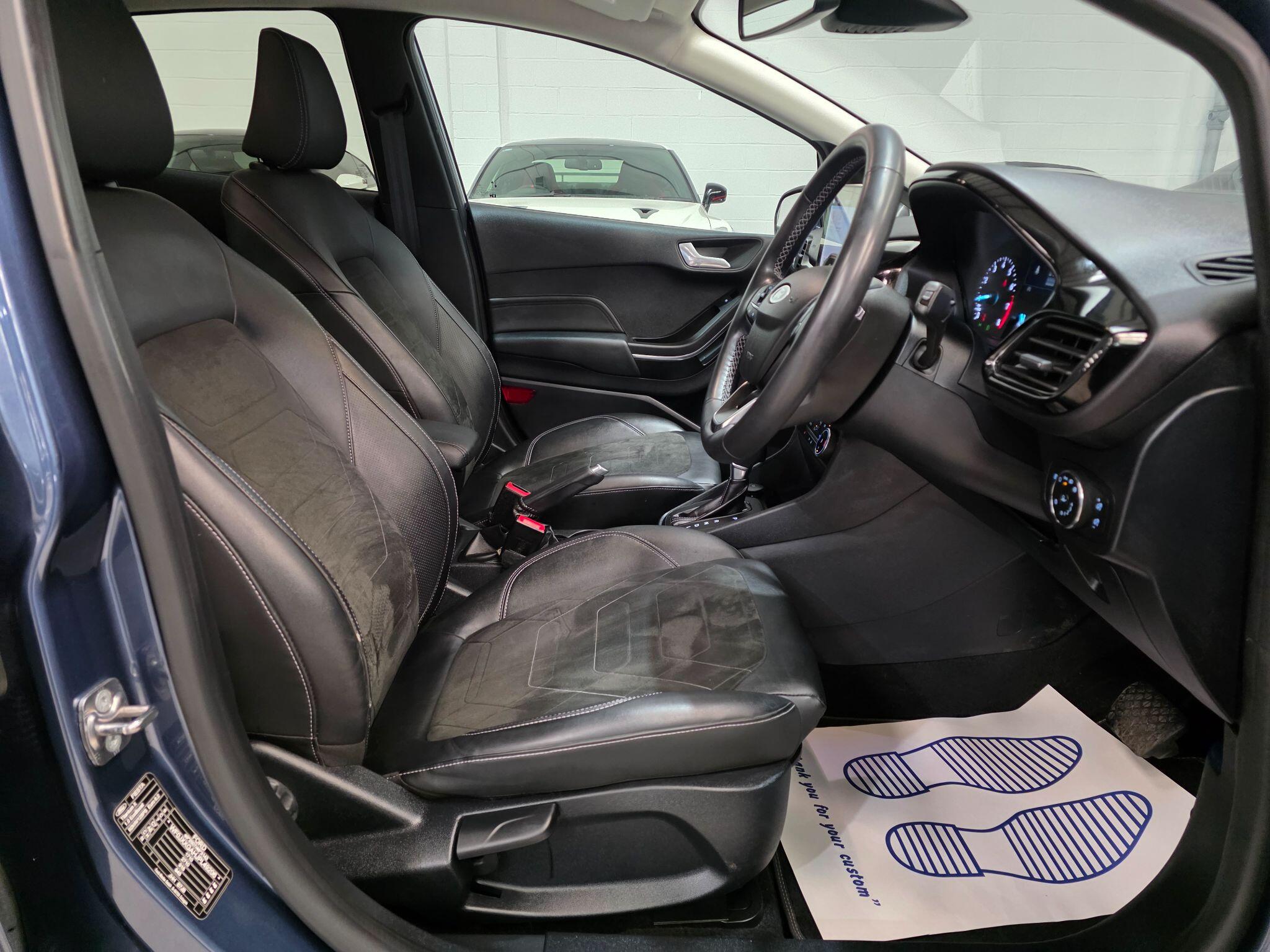 Ford Fiesta view 6