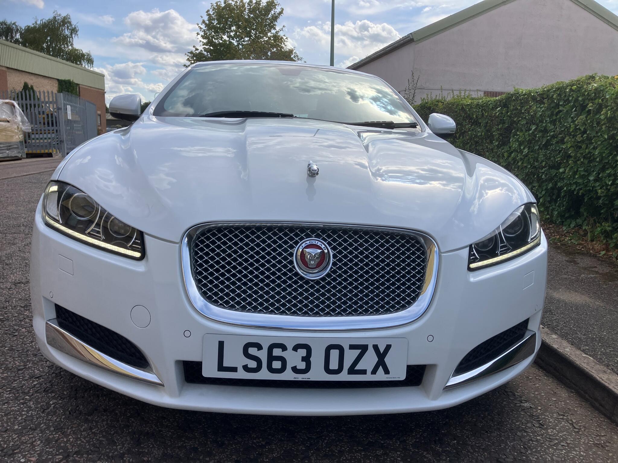 Jaguar XF view 2