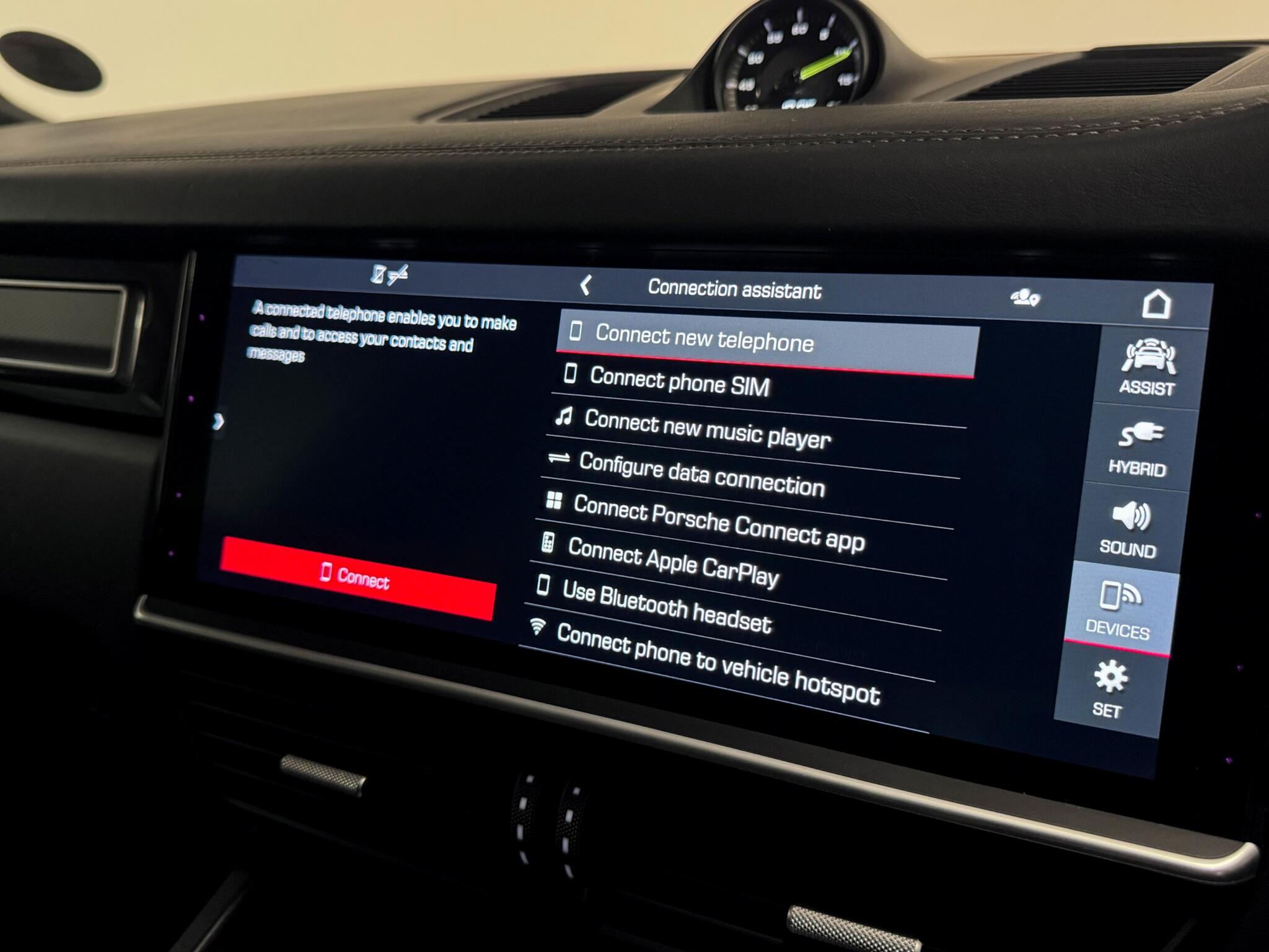 Porsche Cayenne view 7