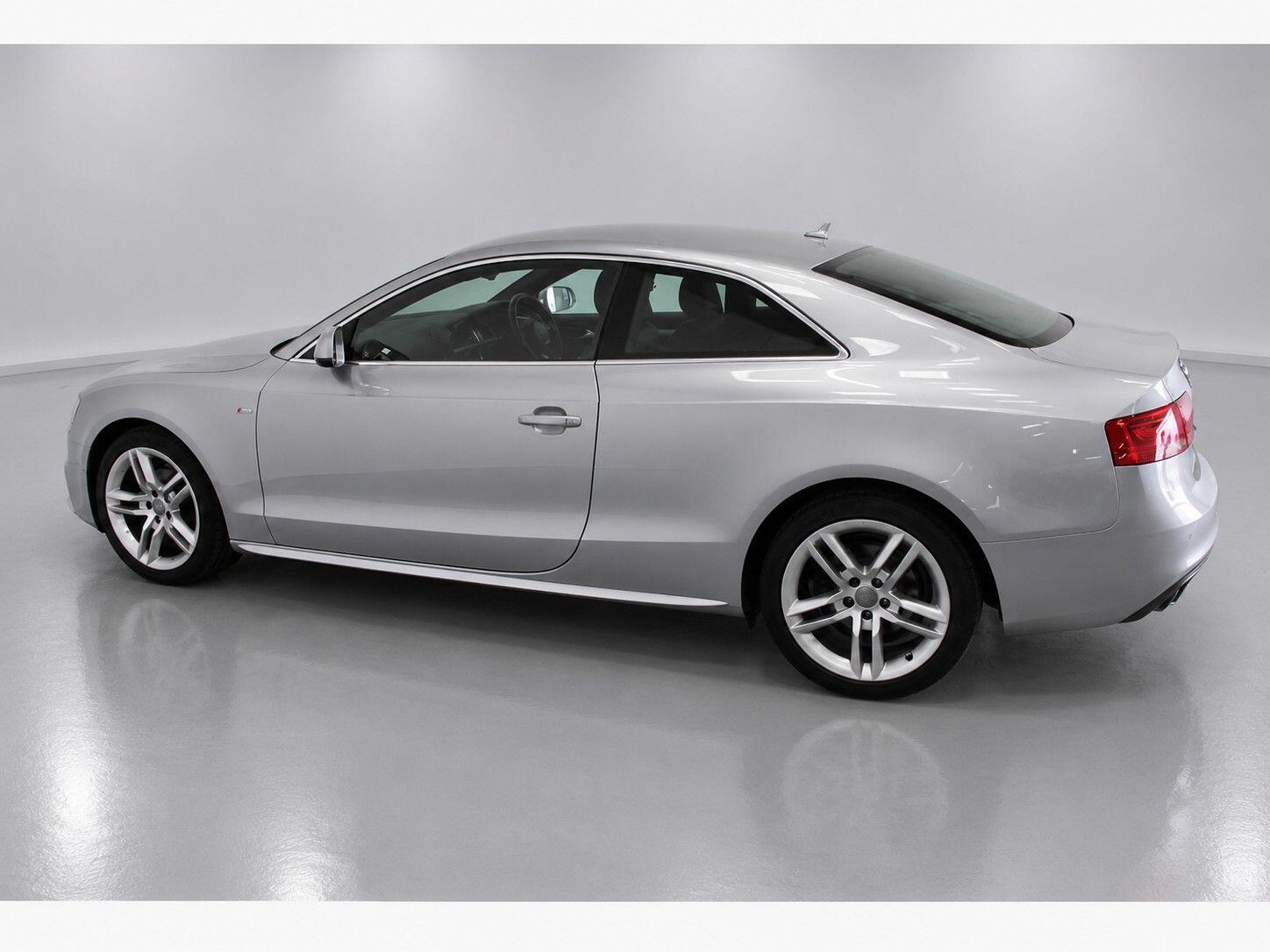 Audi A5 view 10