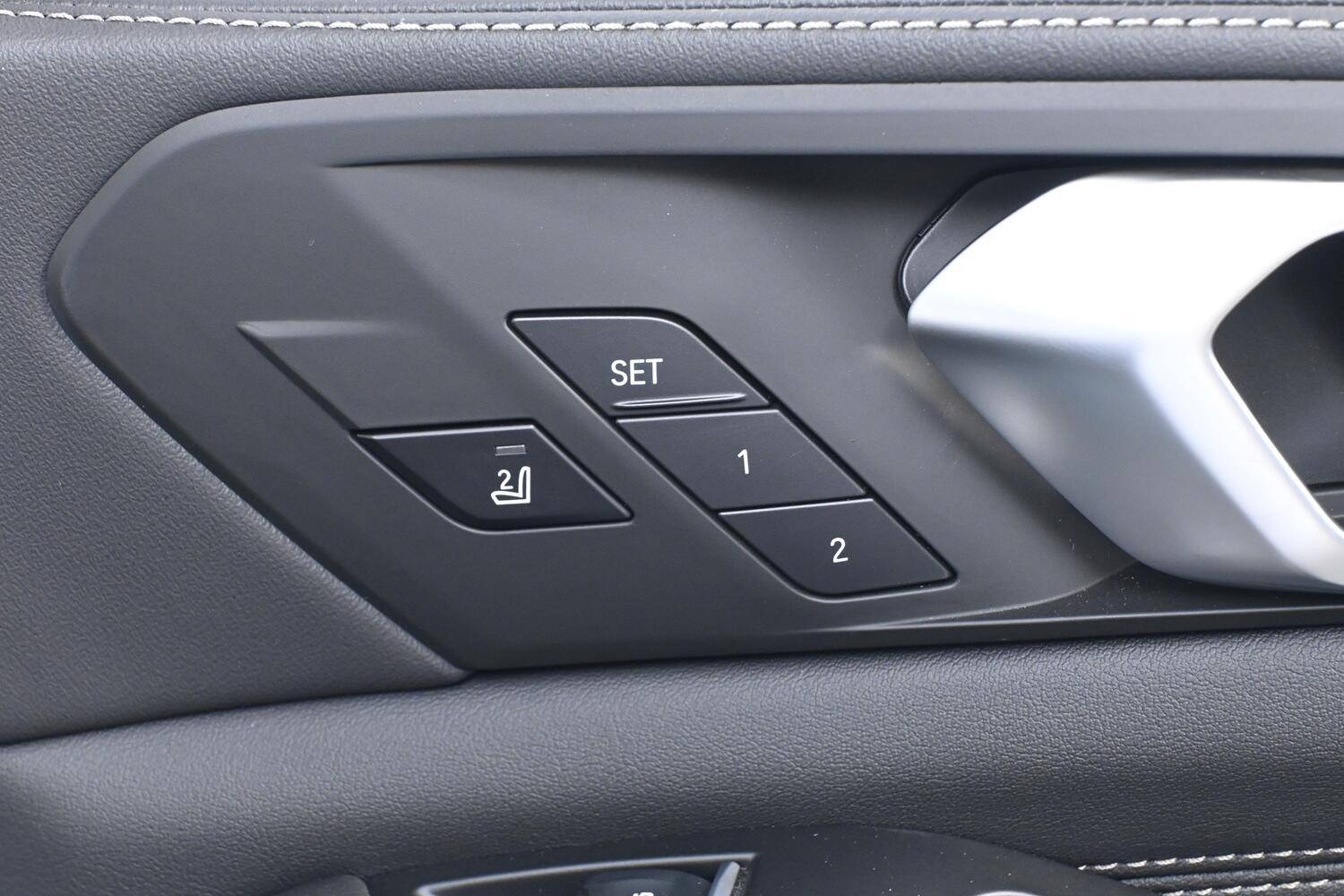 BMW X5 view 31