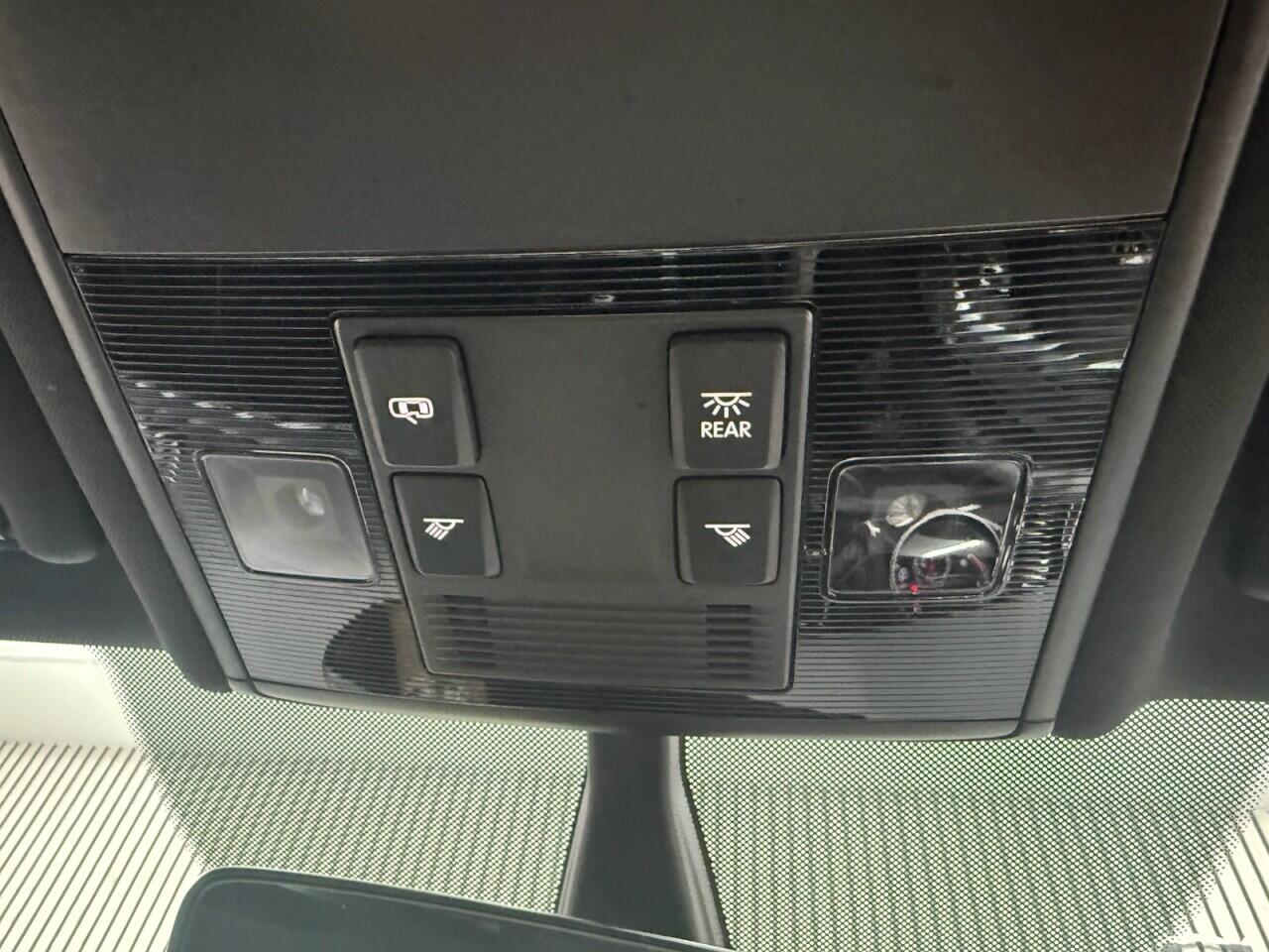 Volkswagen Golf view 21