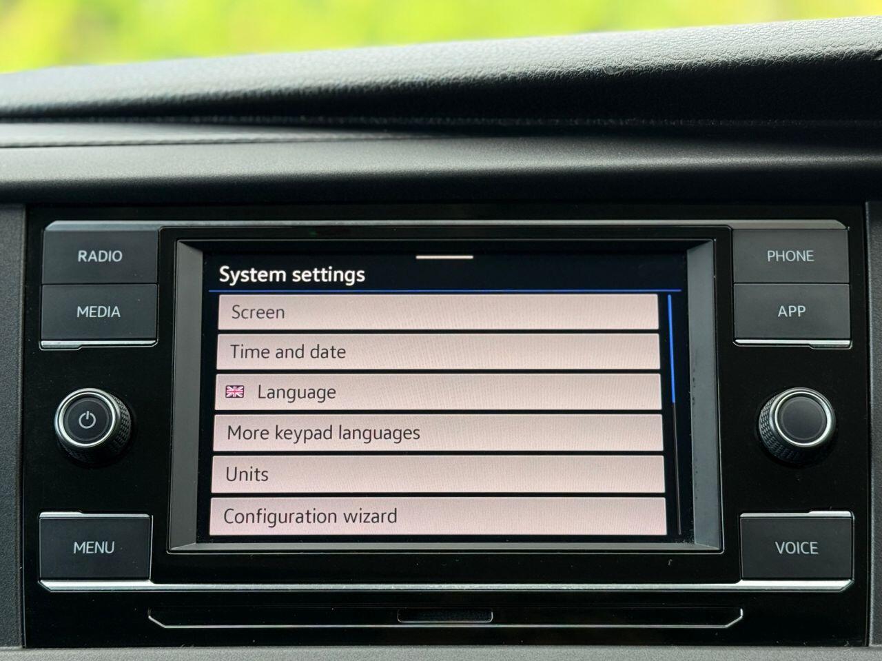 Volkswagen Transporter view 27
