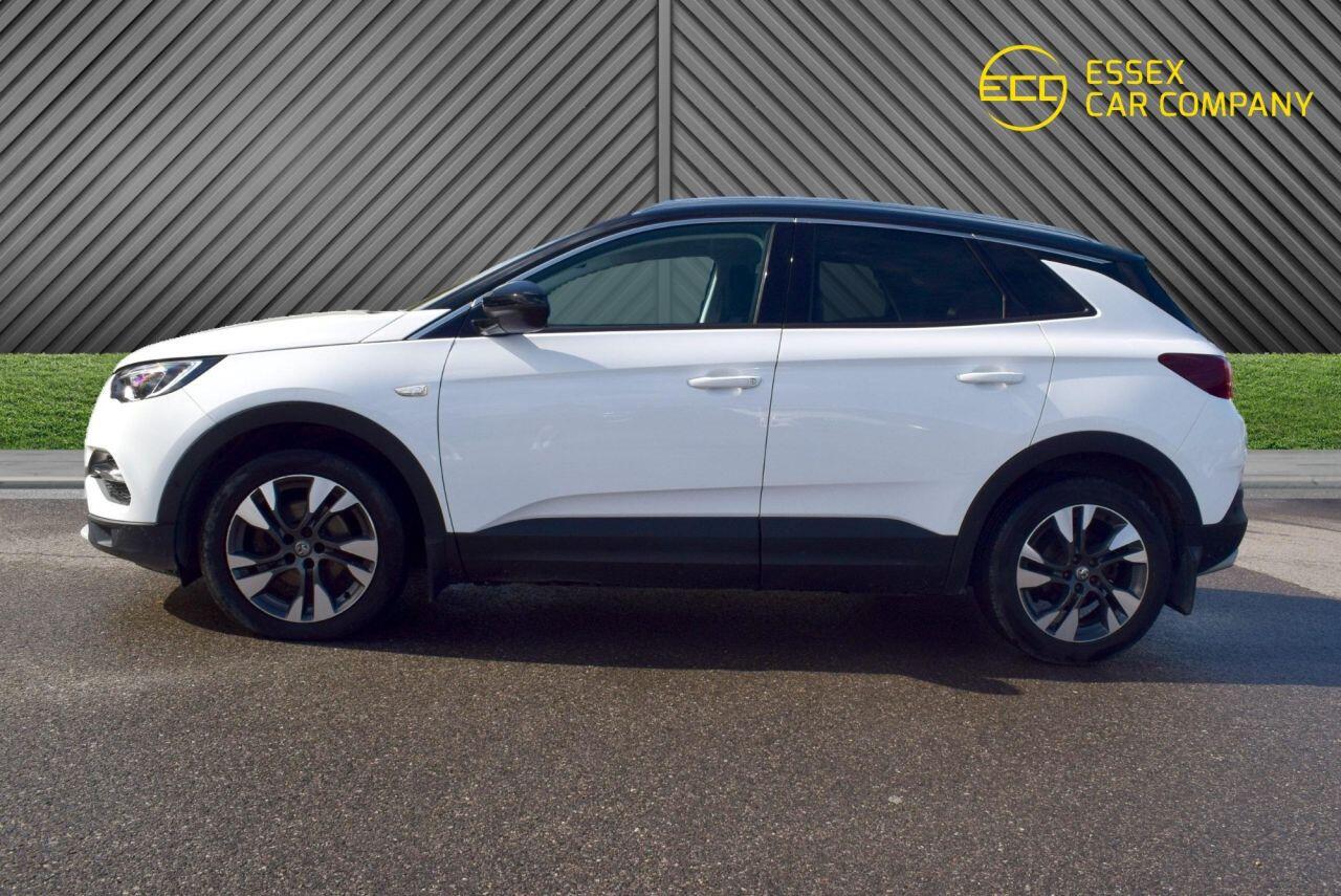 Vauxhall Grandland X view 14