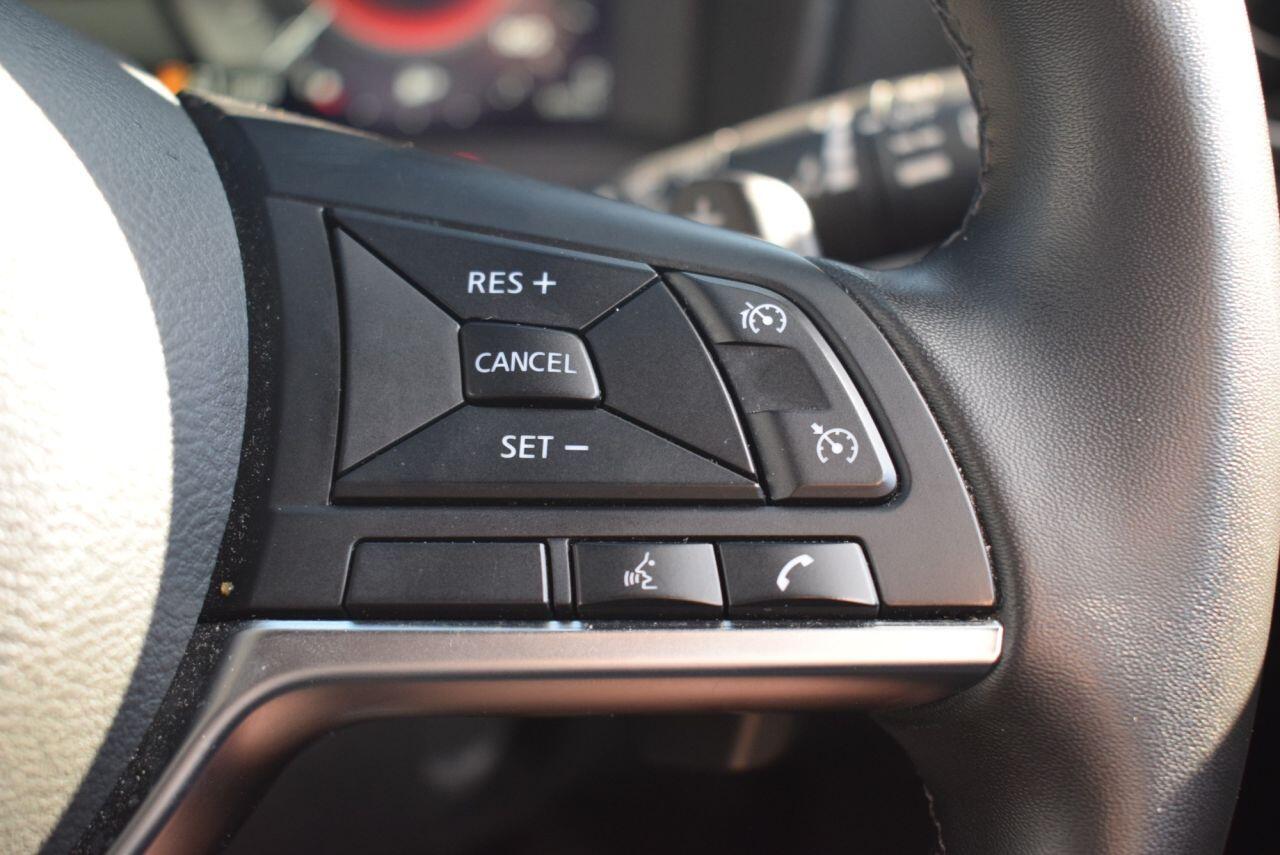 Nissan Juke view 25