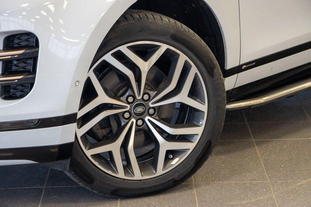 Land Rover Range Rover Evoque view 12