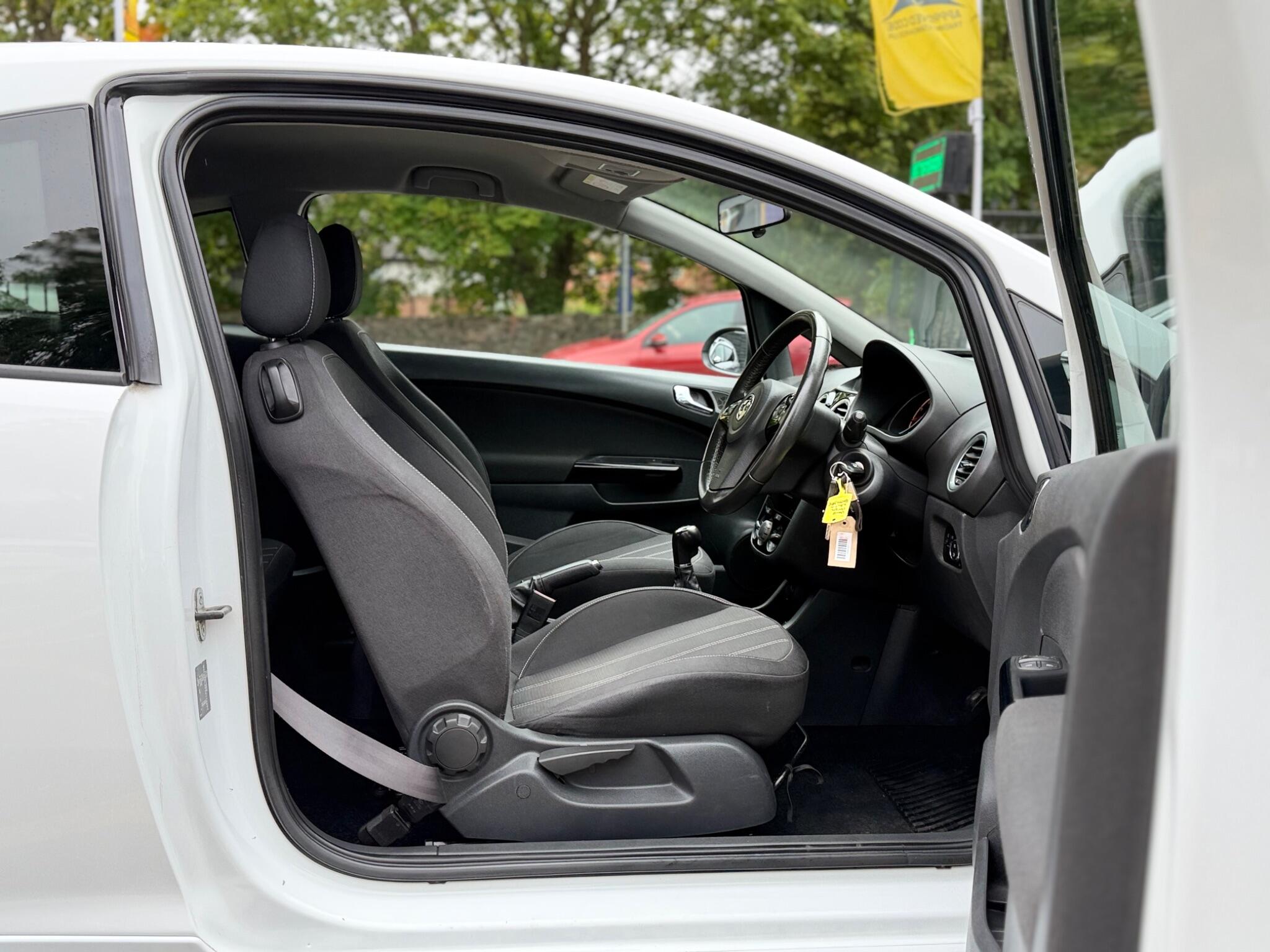 Vauxhall Corsa view 16