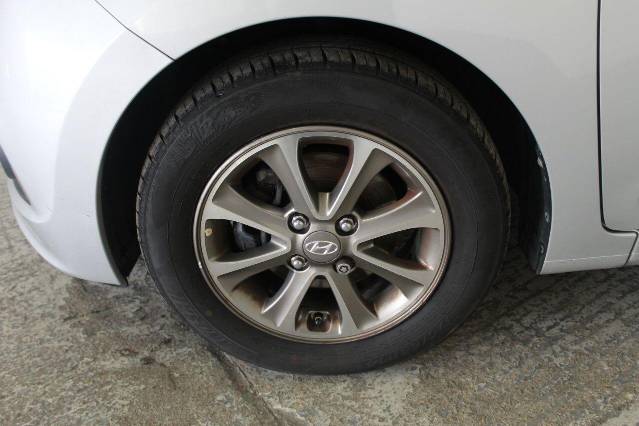 Hyundai i10 view 54