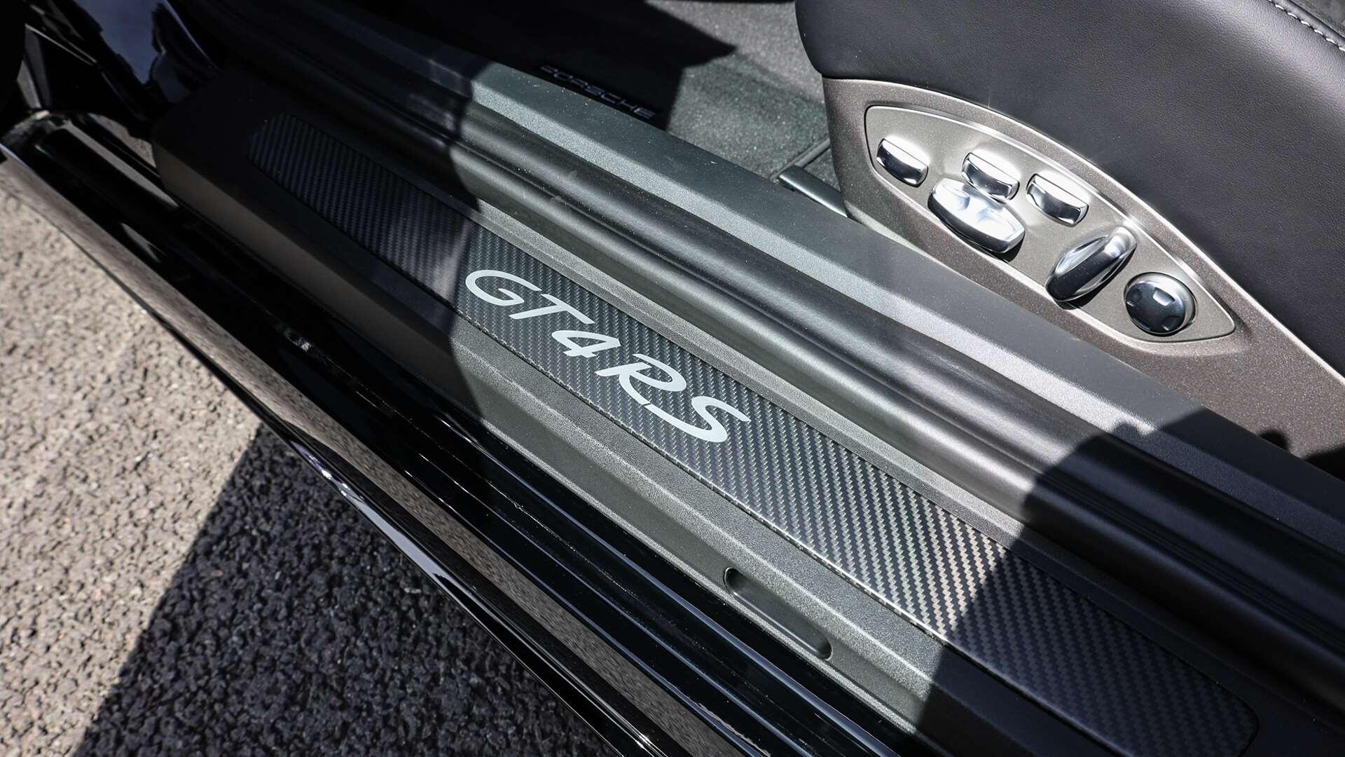 Porsche Cayman view 20