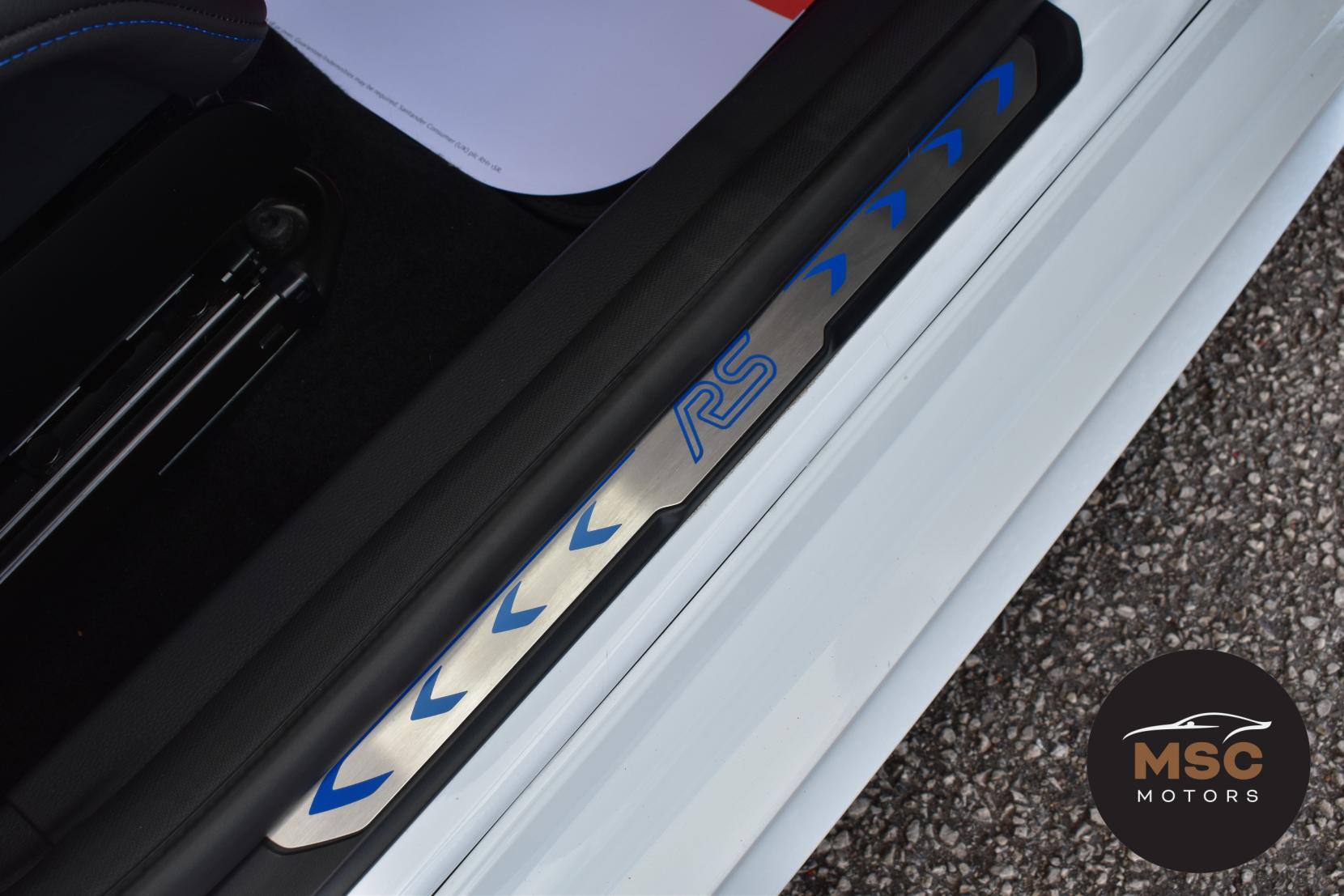Ford Focus view 38