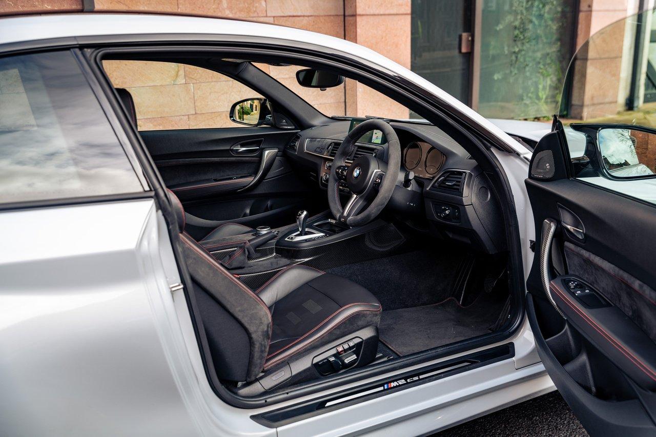 BMW M2 view 16