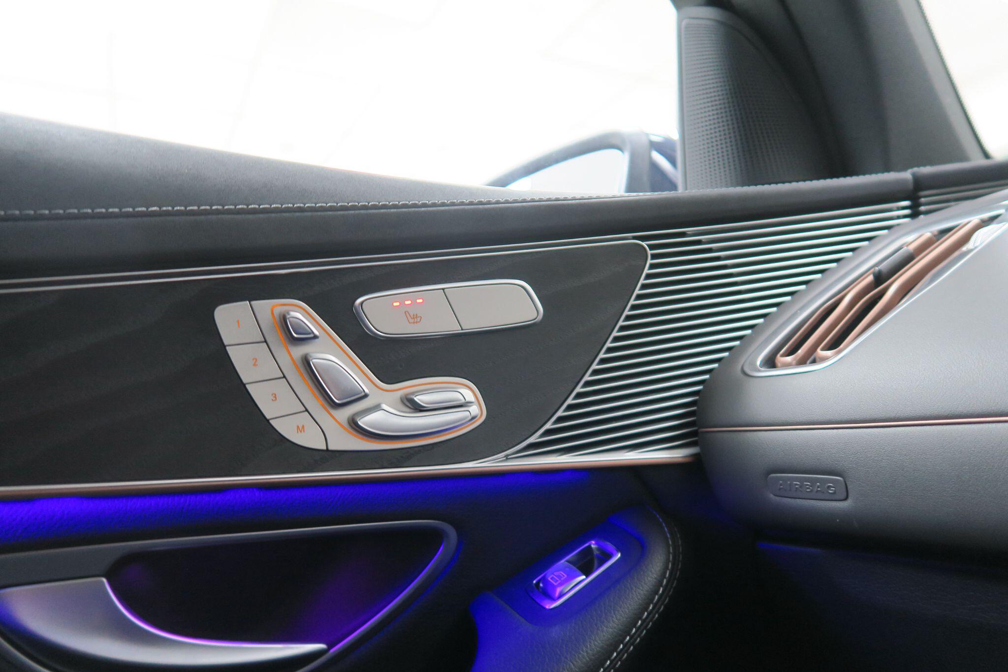 Mercedes-Benz Eqc view 19