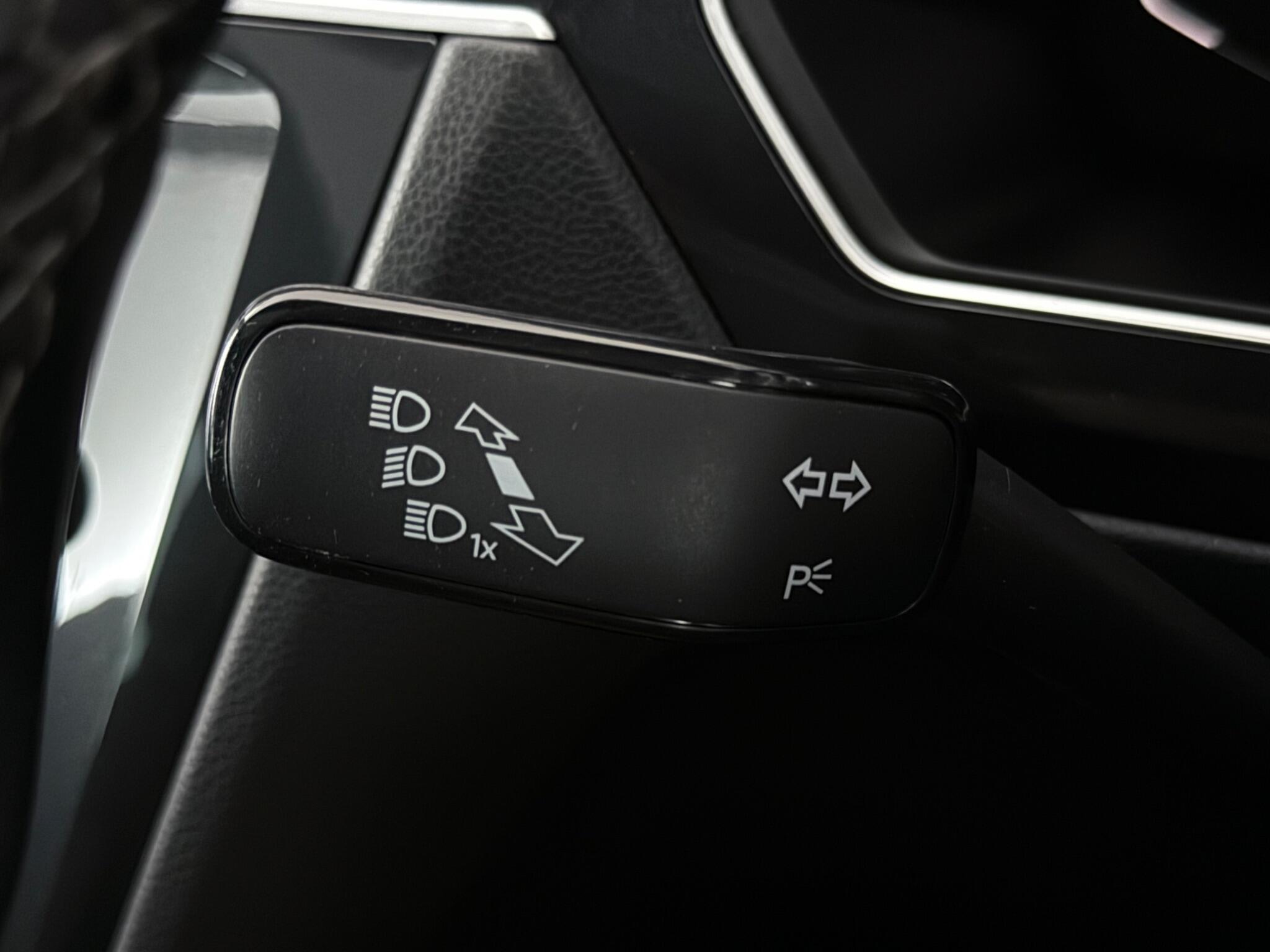 Volkswagen Tiguan view 17