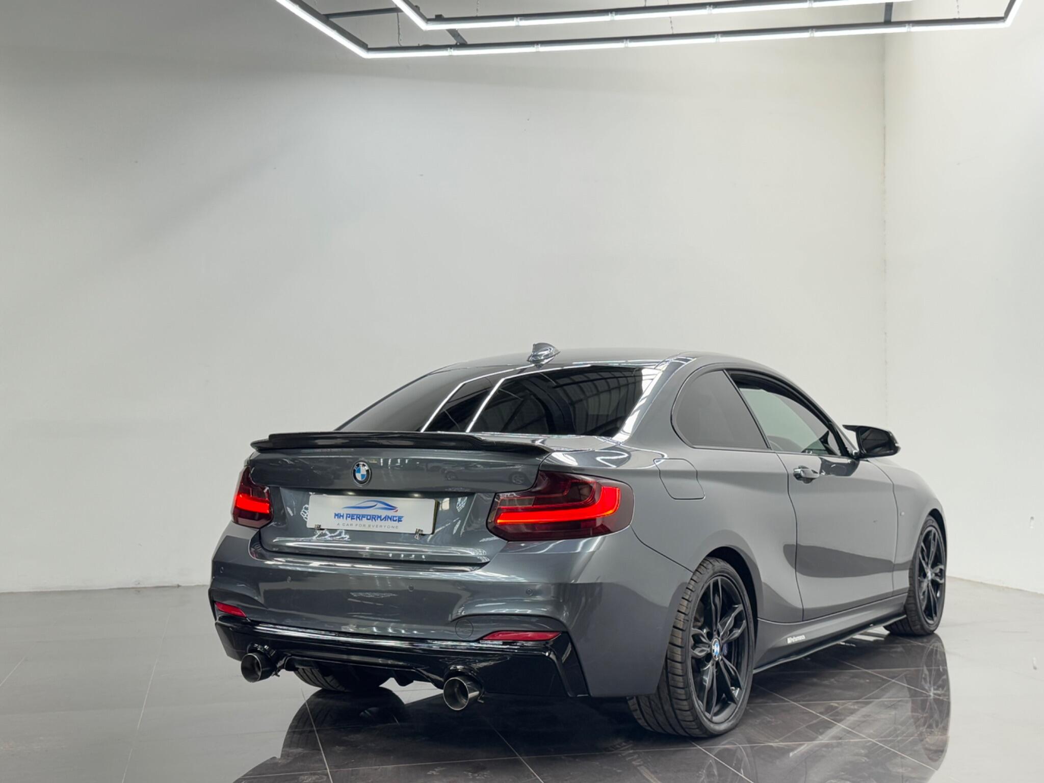 BMW 2 Series view 45