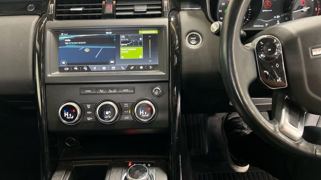 Land Rover Discovery view 7