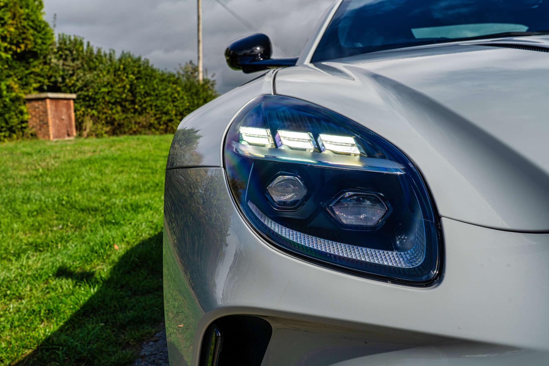 Aston Martin Vantage view 18