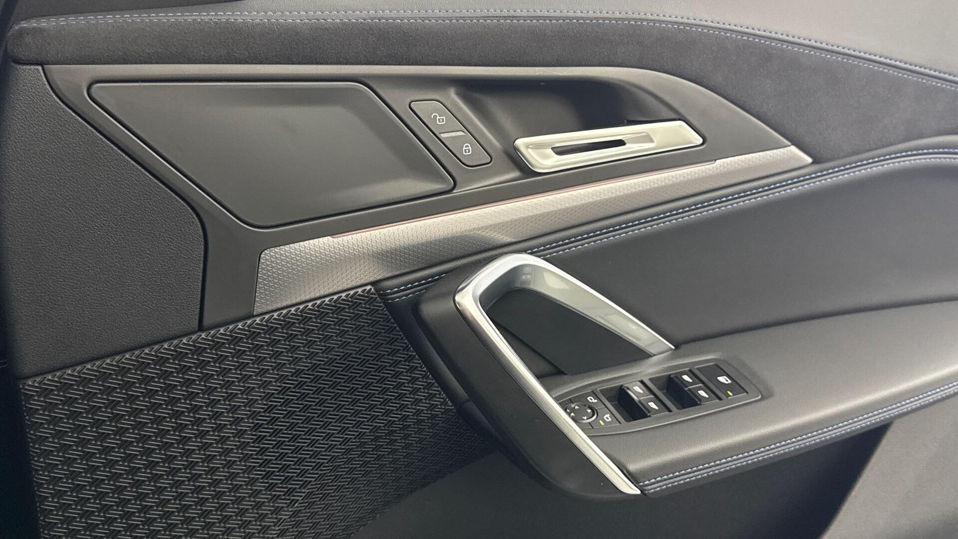 BMW iX2 view 21