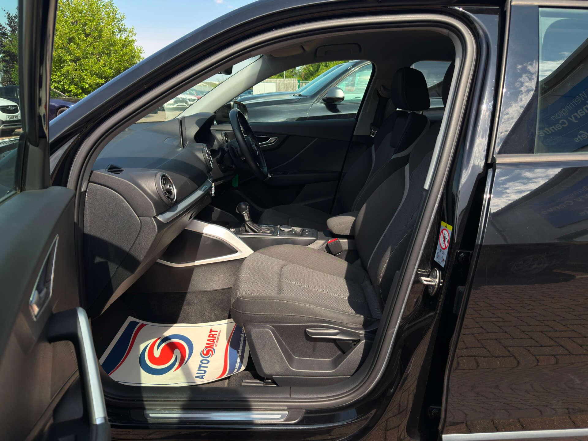 Audi Q2 view 49