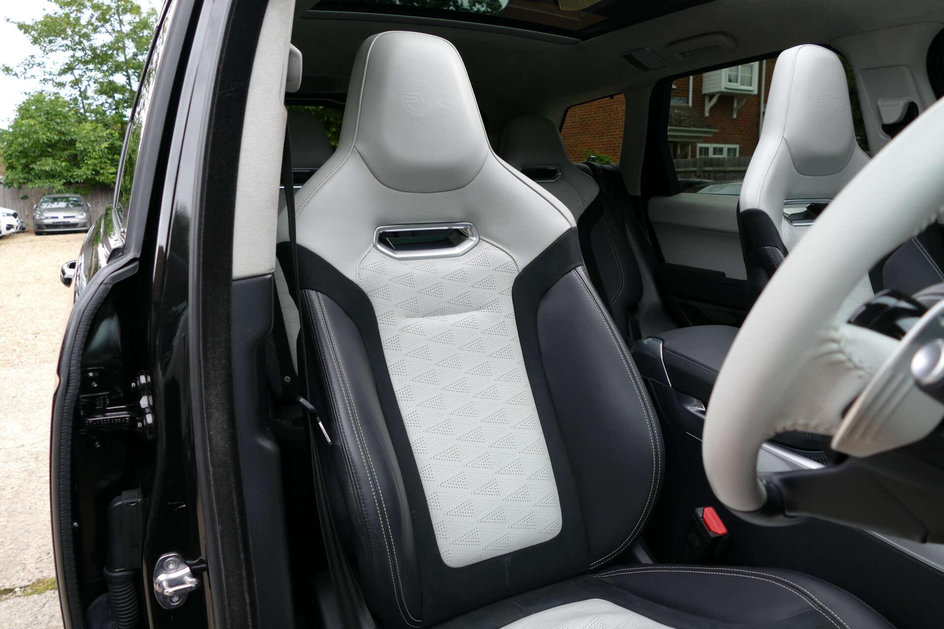 Land Rover Range Rover Sport view 27