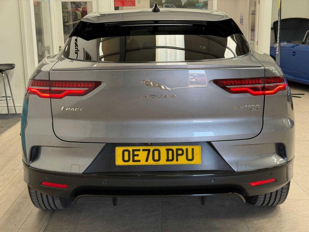 Jaguar I-Pace view 32