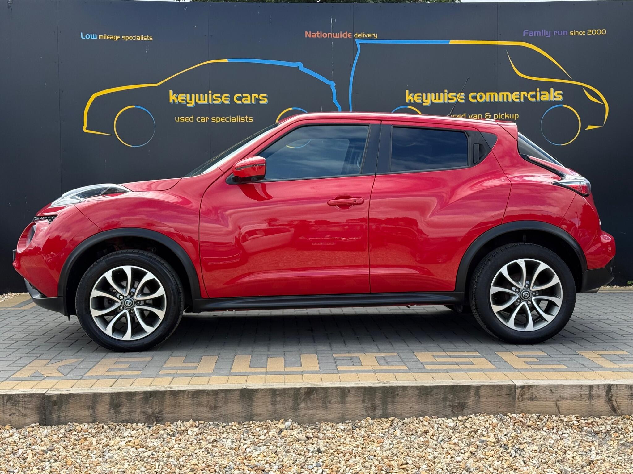 Nissan Juke view 2