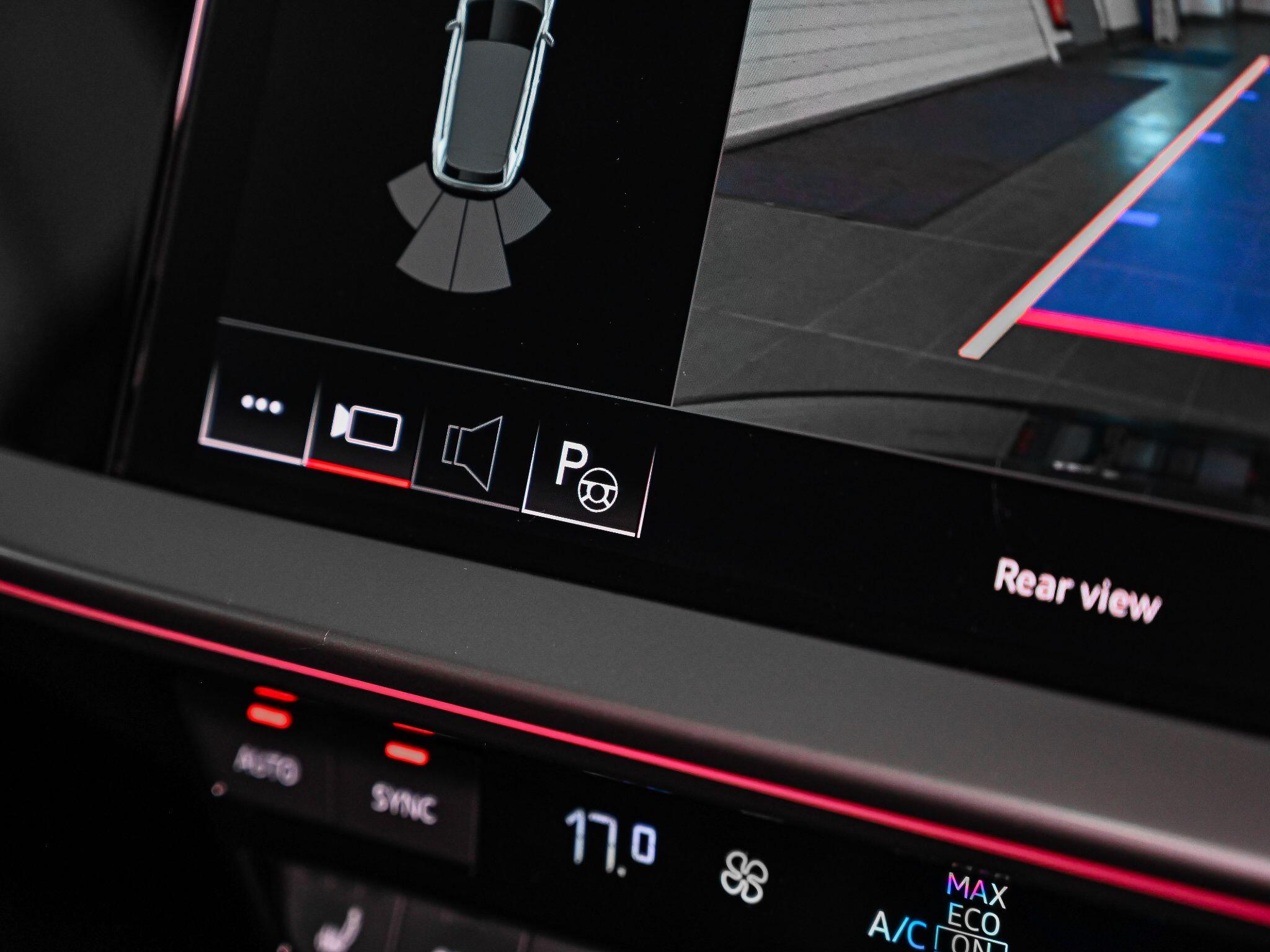 Audi S3 view 10