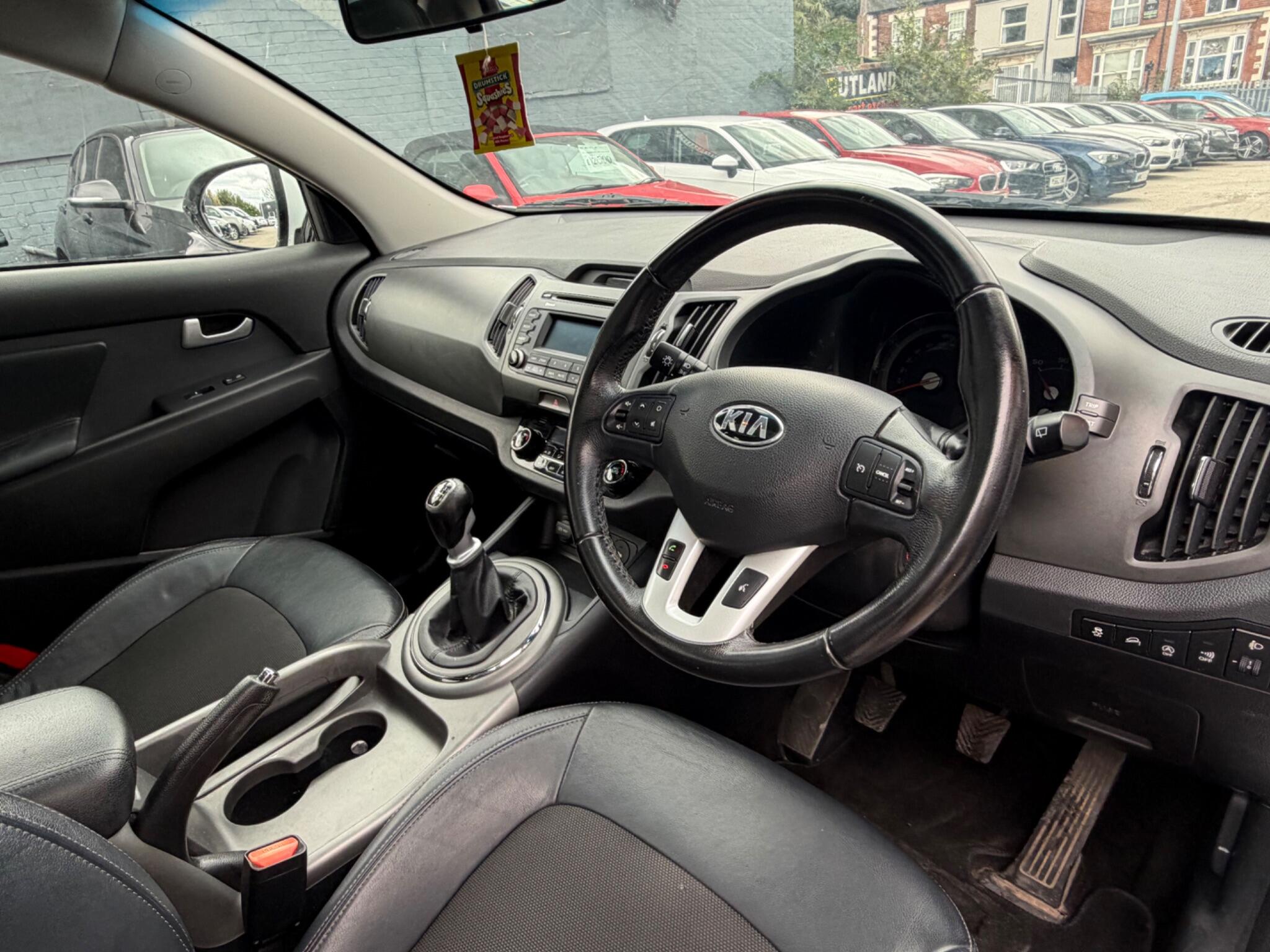 Kia Sportage view 11