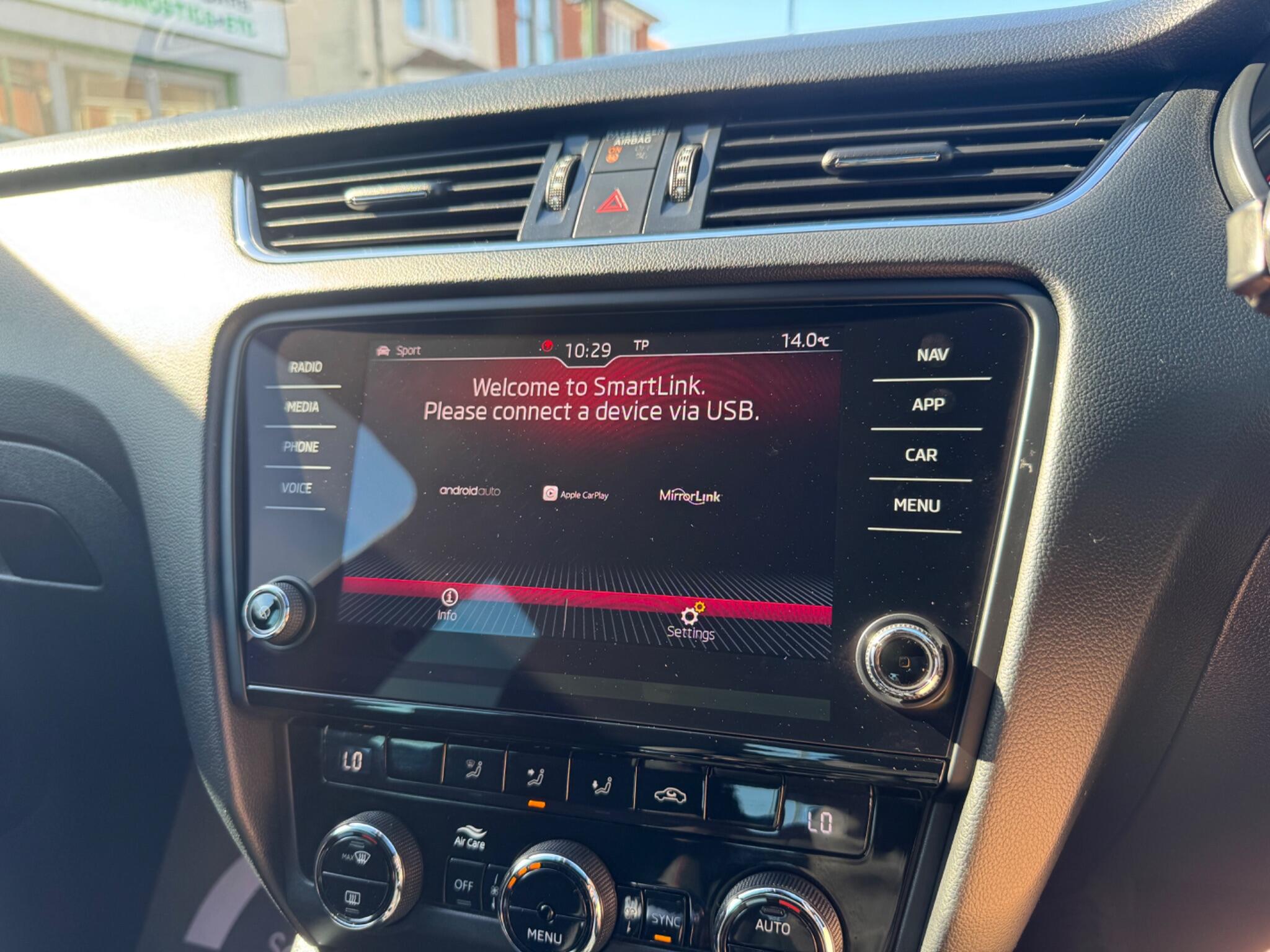 Skoda Octavia view 14