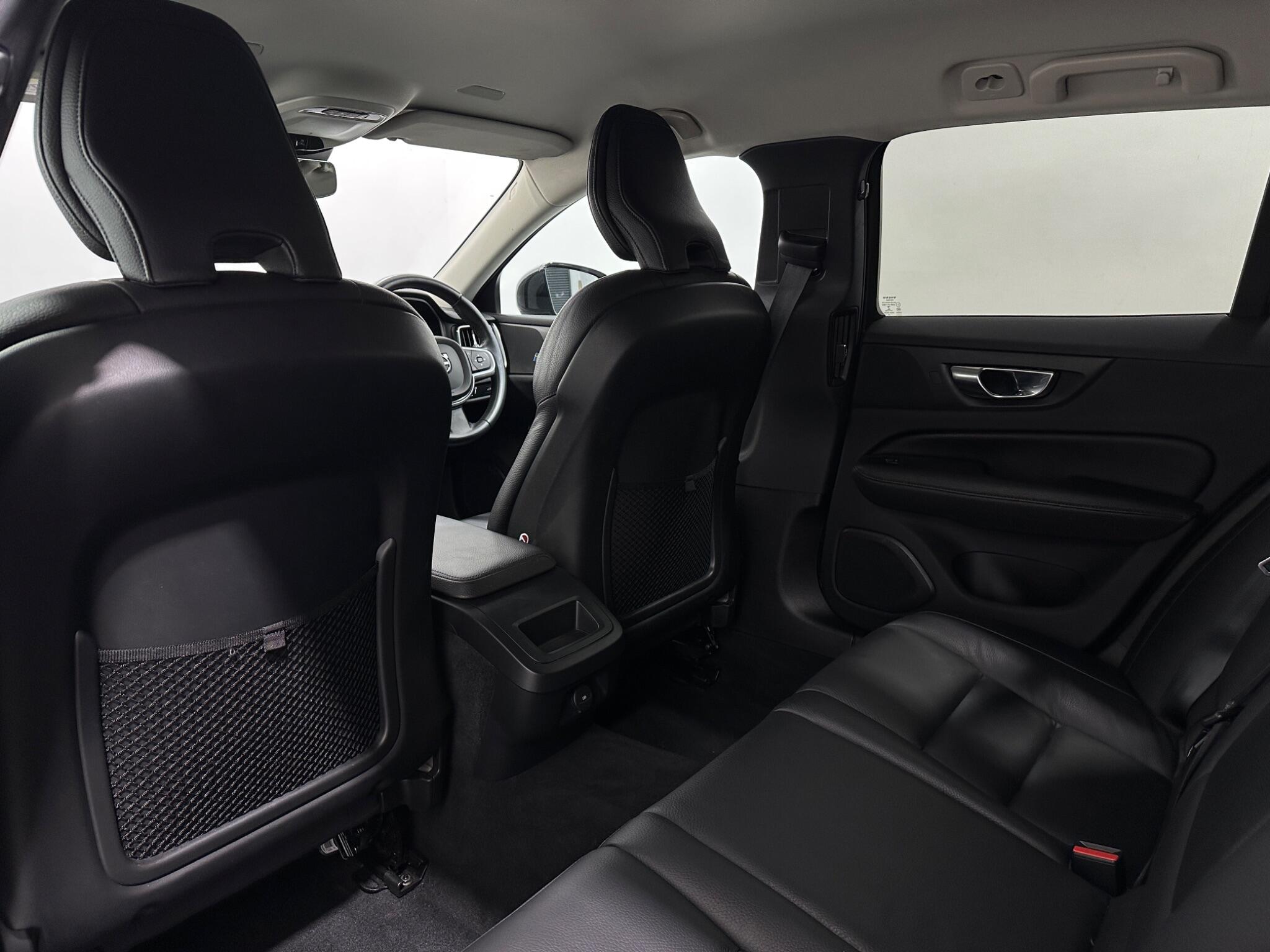Volvo V60 view 38