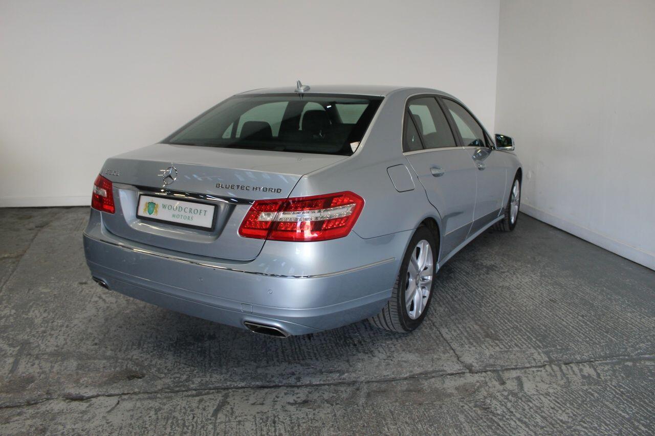 Mercedes-Benz E-Class view 8