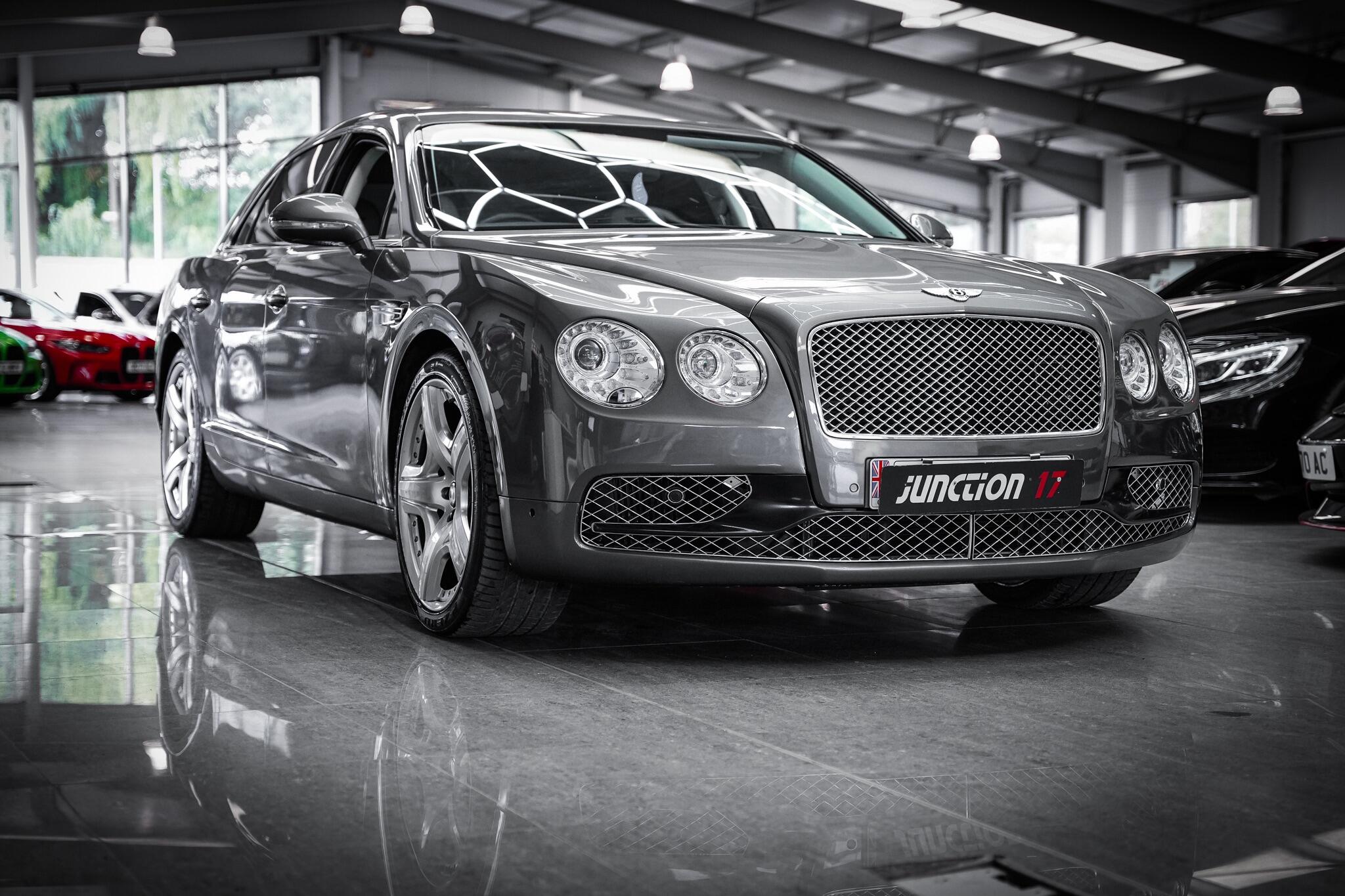 Bentley Flying Spur view 11