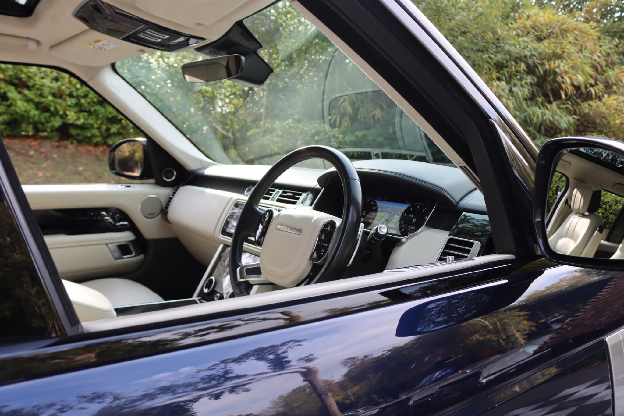 Land Rover Range Rover view 69