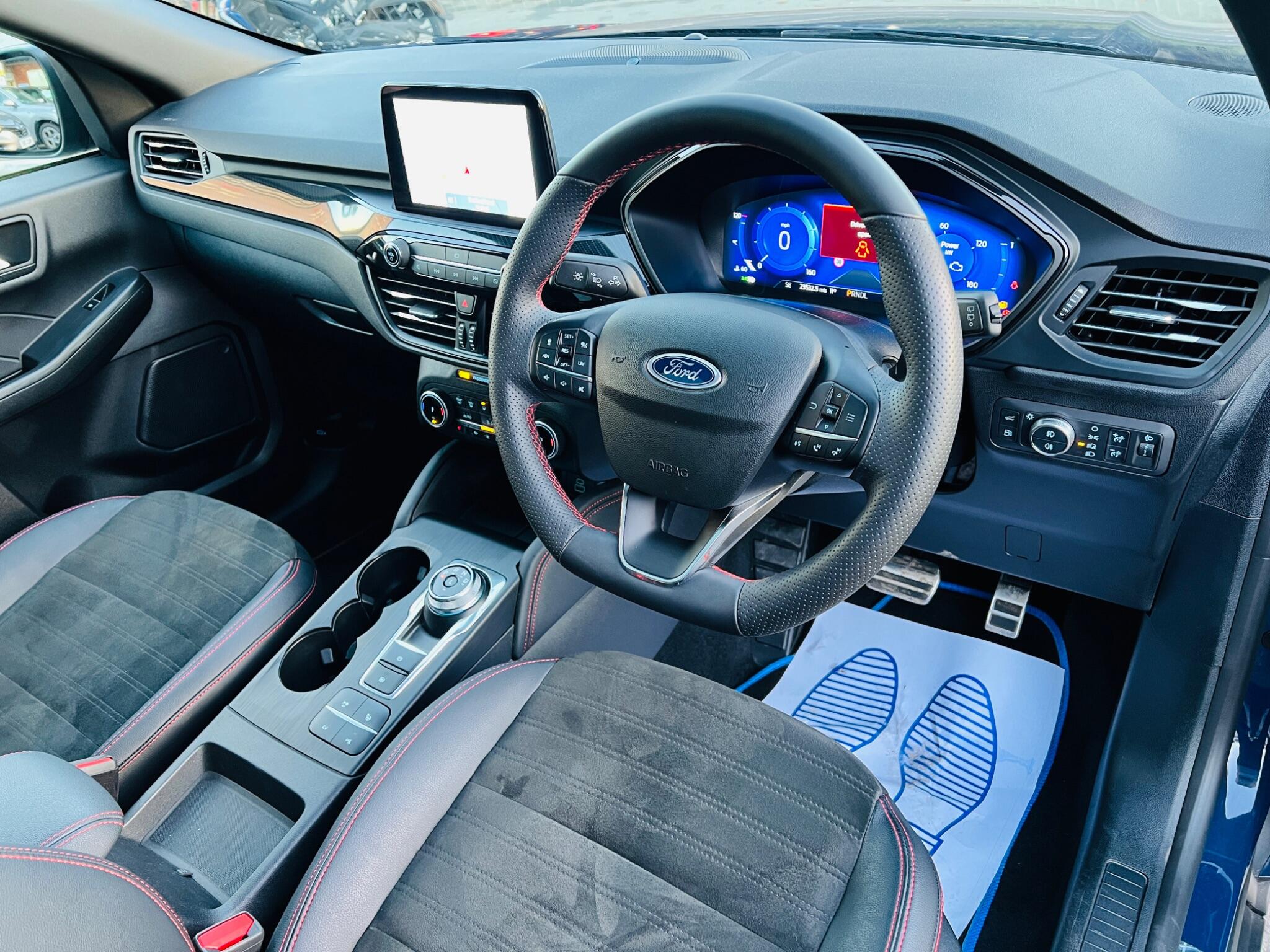 2023 Ford Kuga 2.5 EcoBoost Duratec 14.4kWh ST-Line X CVT Euro 6 (s/s) 5dr • 23,532 miles image 67