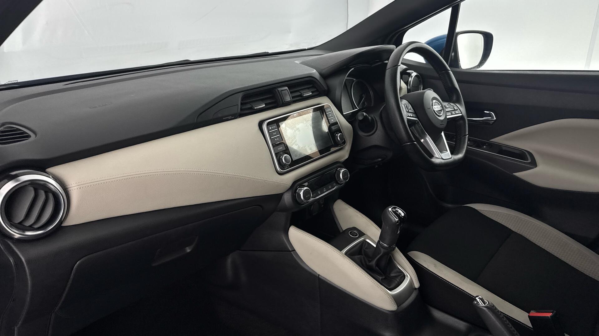 Nissan Micra view 10