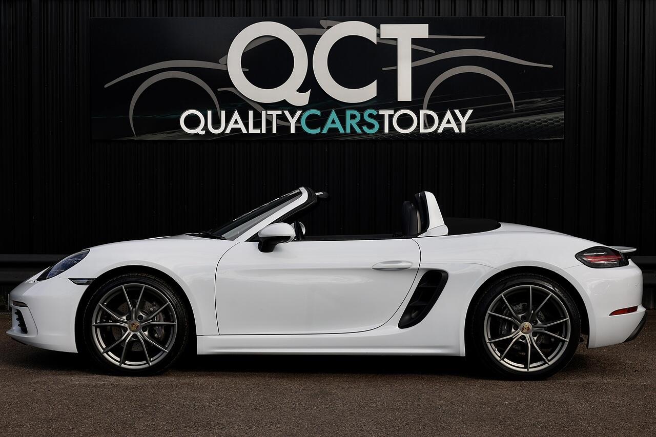 Porsche 718 Boxster view 2