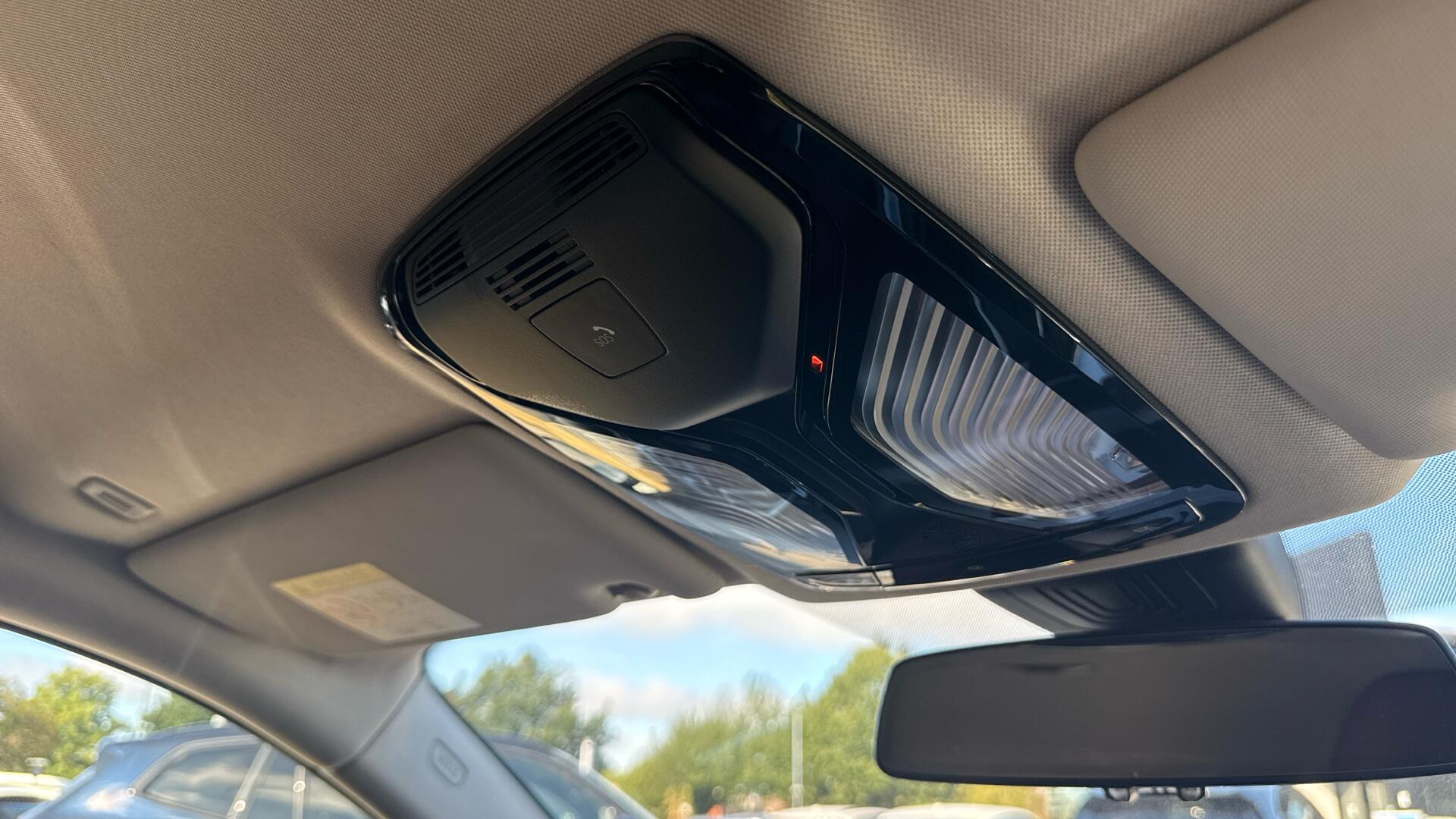 BMW i4 view 49