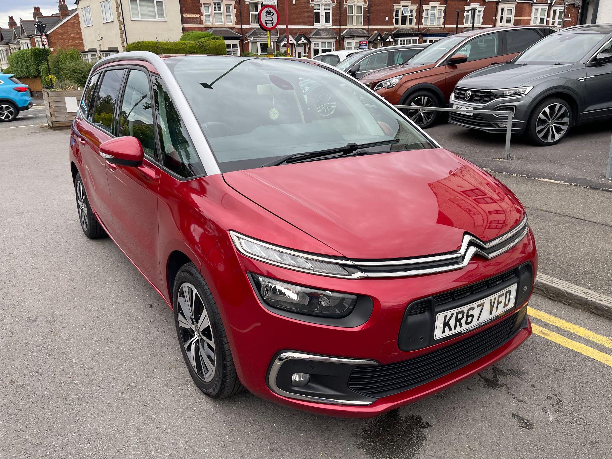 Citroen Grand C4 Picasso view 5