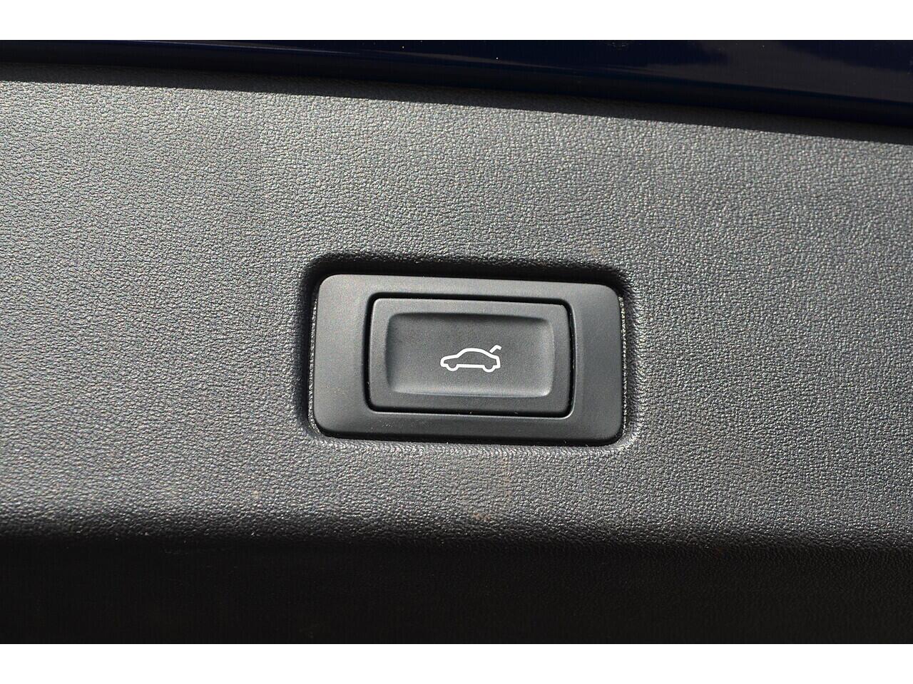 Audi Q4 E-Tron view 37