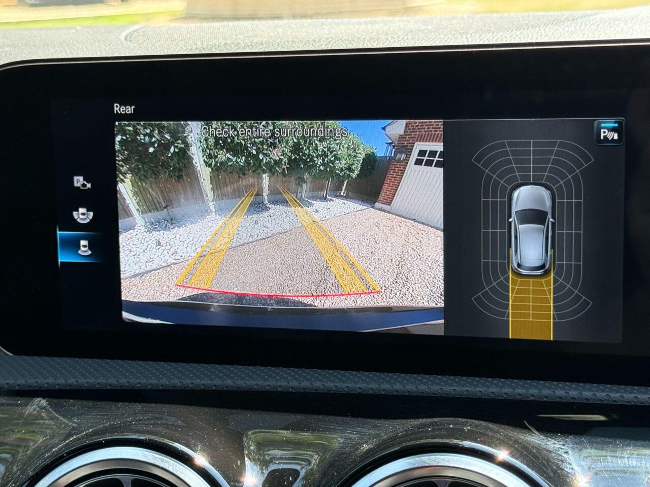 Mercedes-Benz A-Class view 32