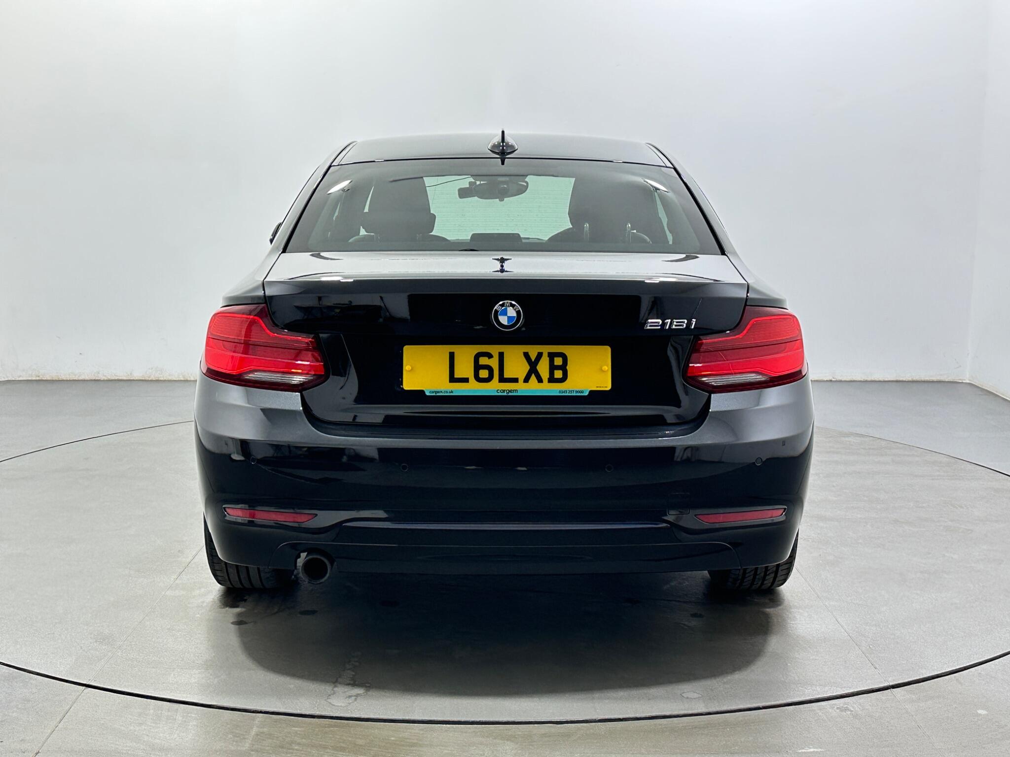BMW 2 Series view 7