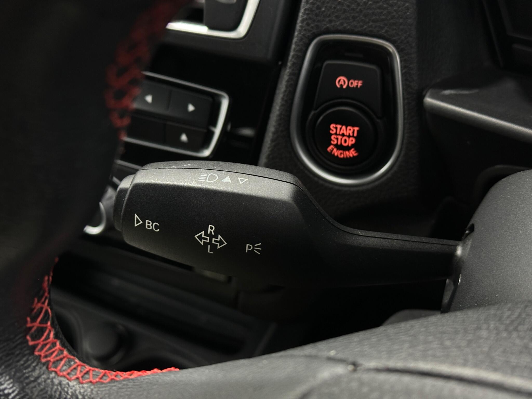 BMW 1 Series view 14