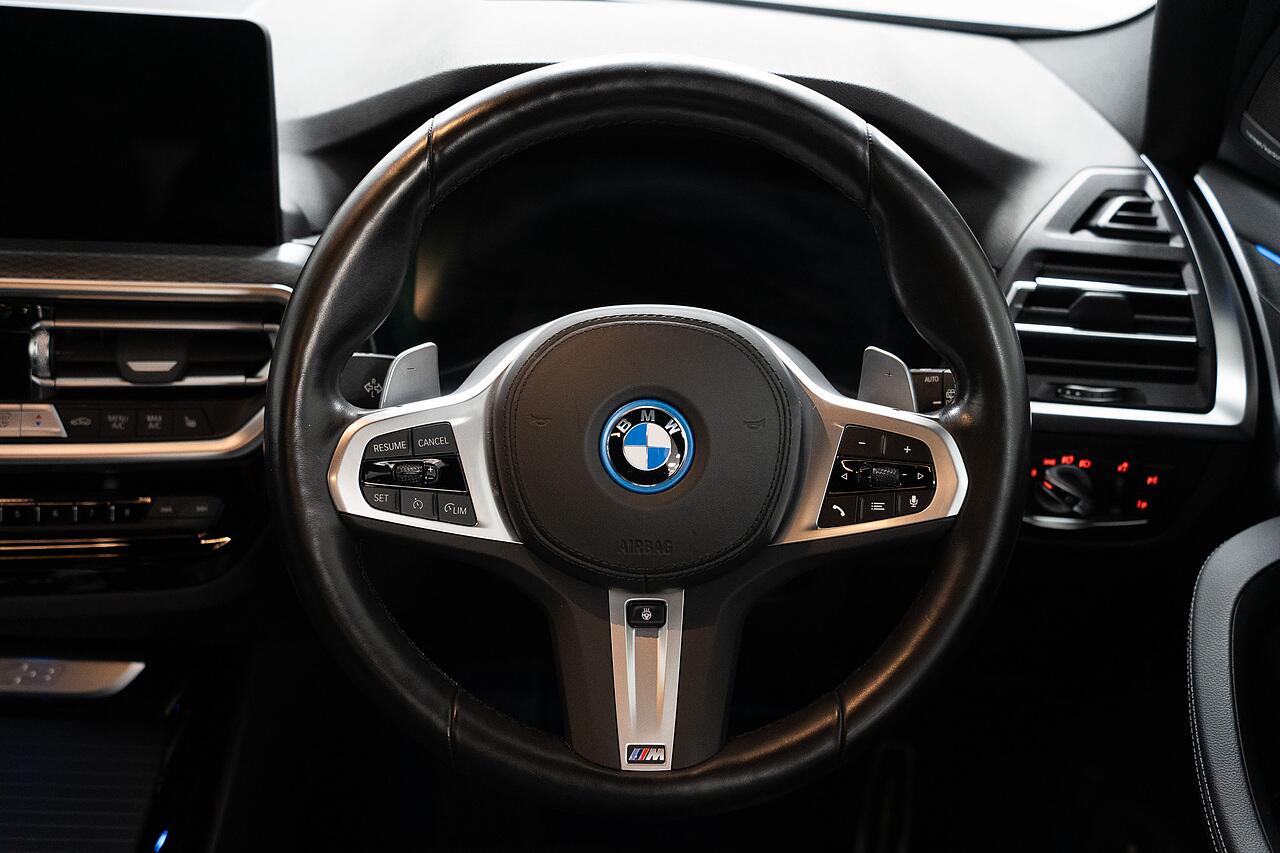 BMW X3 view 7