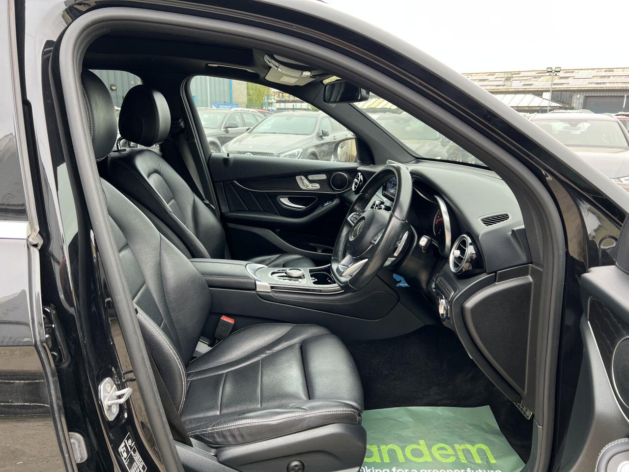 Mercedes-Benz GLC view 19