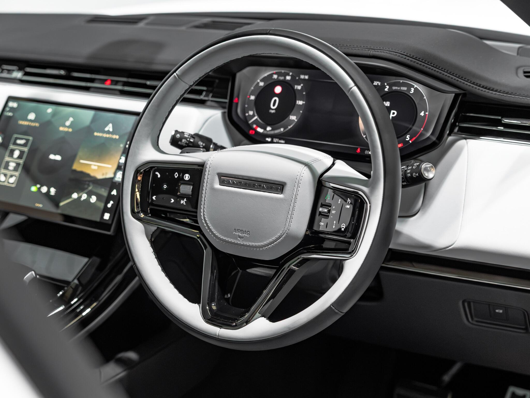 Land Rover Range Rover Sport view 13