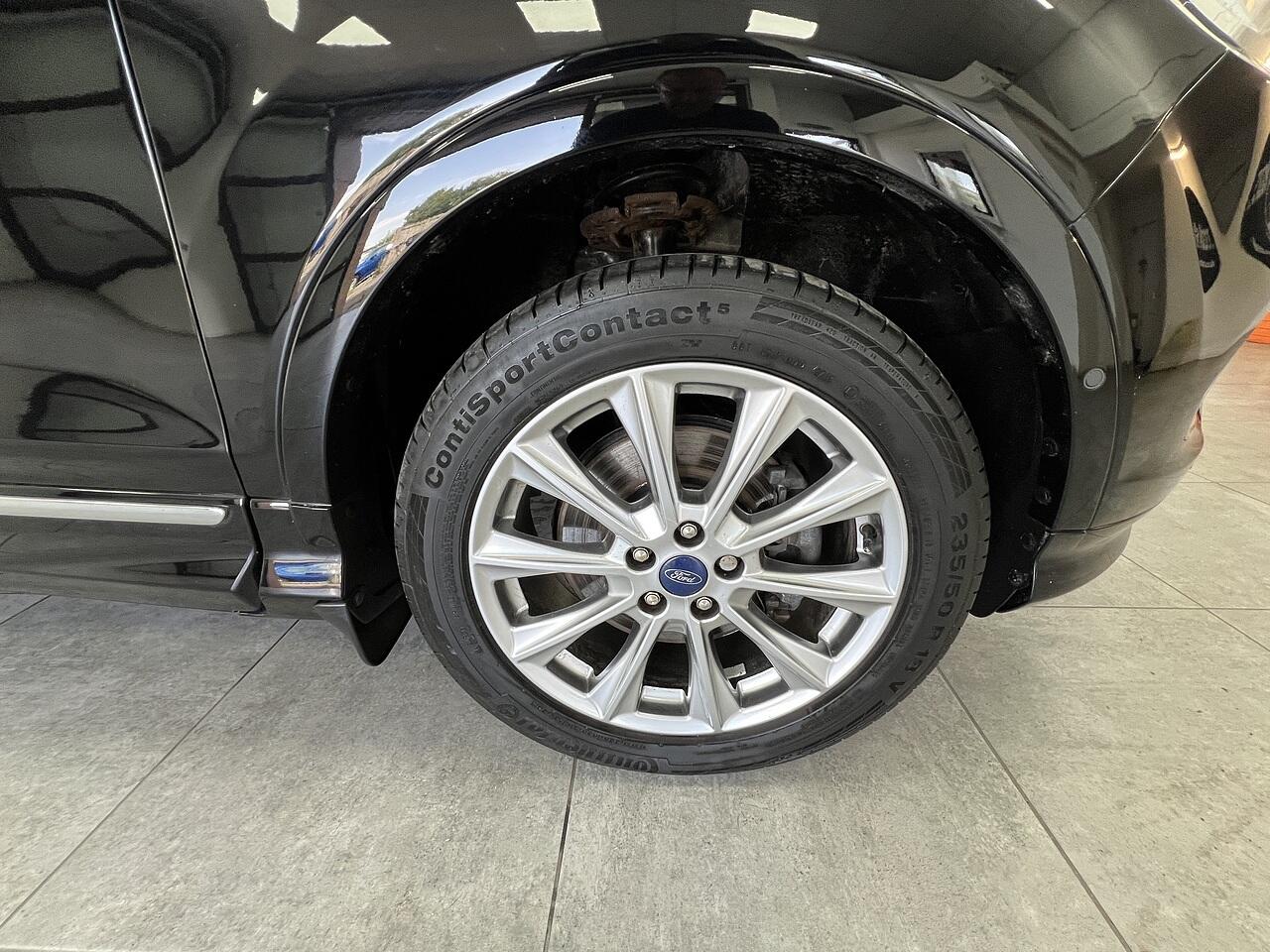 Ford Kuga view 22