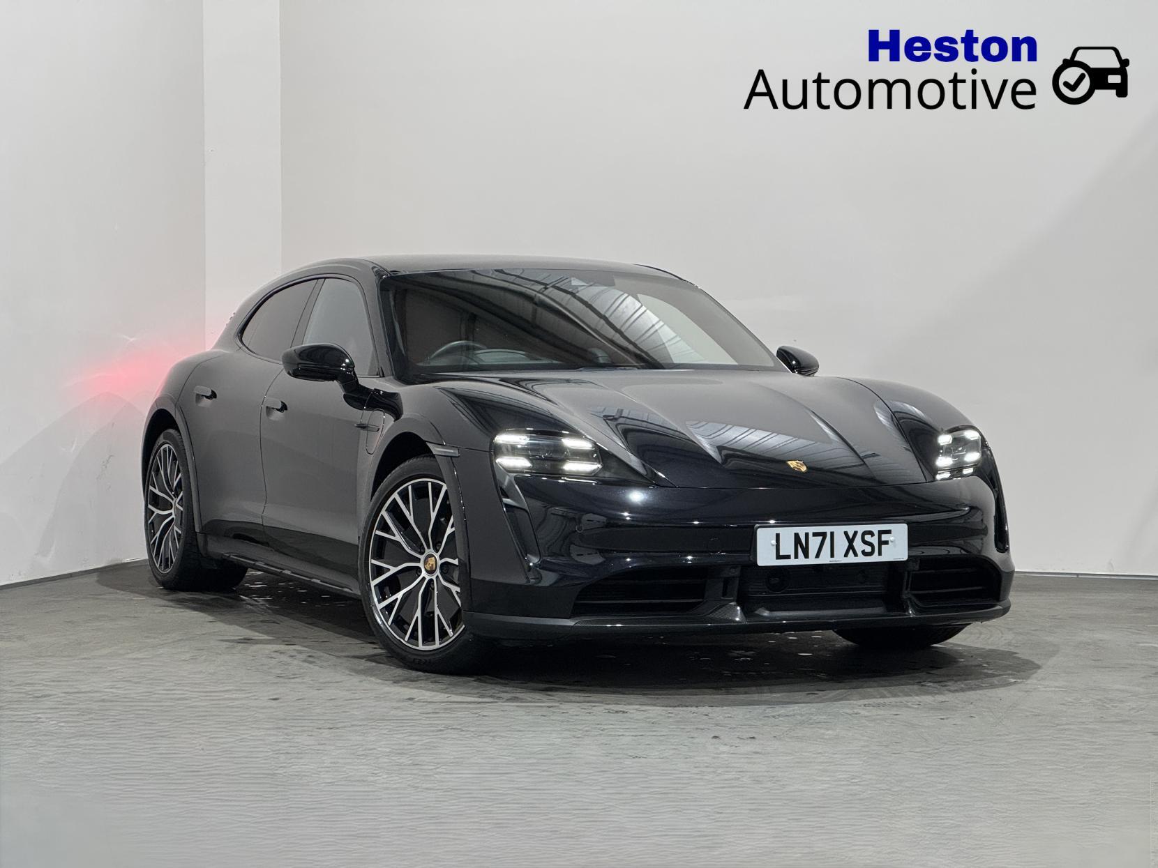 2021 PORSCHE TAYCAN